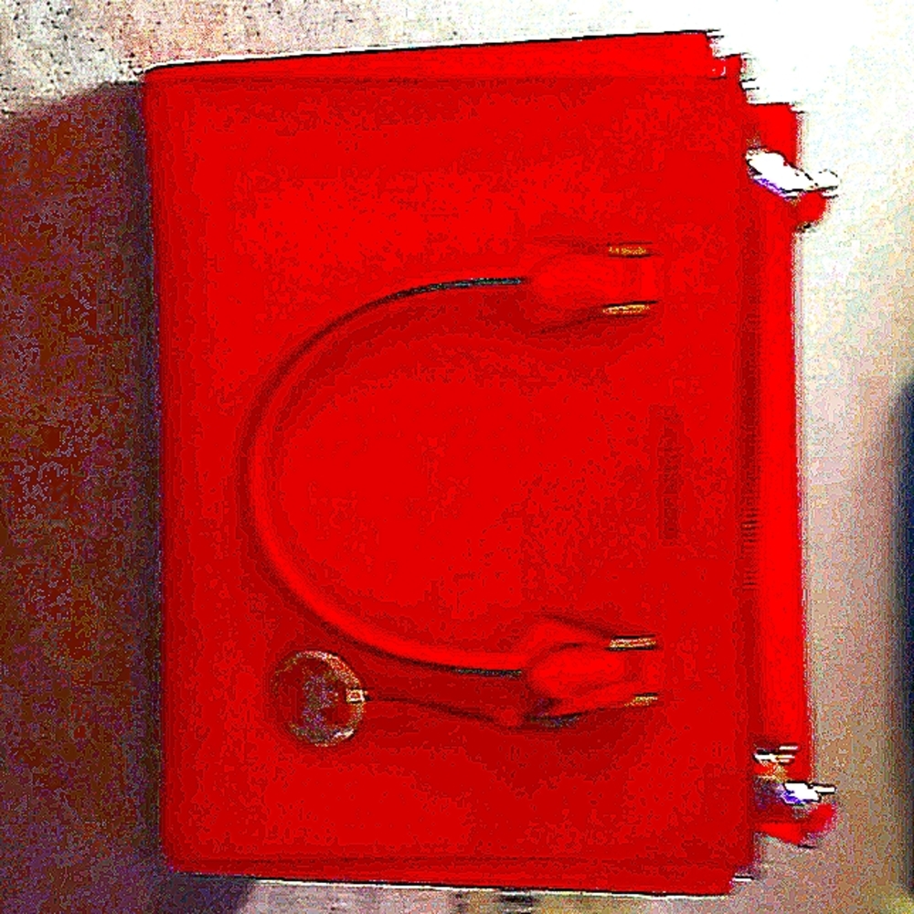 New Michael Kors Purse